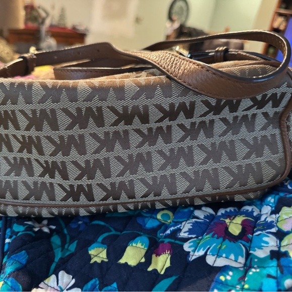 Michael Kors mini backpack. - Picture 4 of 4